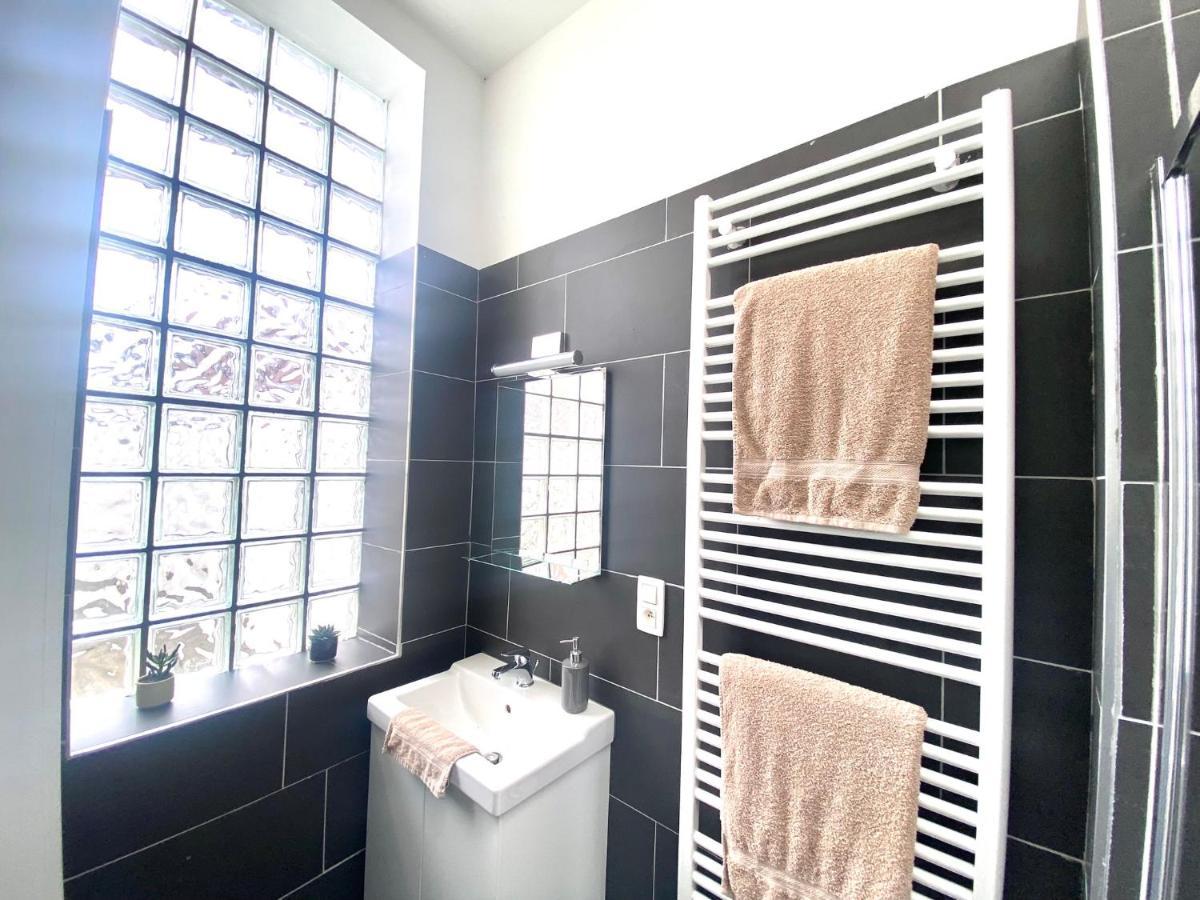 Au Logement Mosan Namur Exteriér fotografie